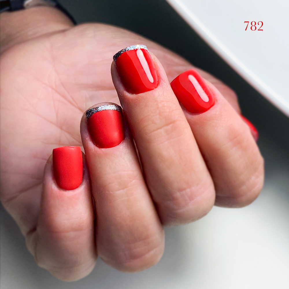 mano-782-Macks-semipermanente-Lux-Gel-rosso