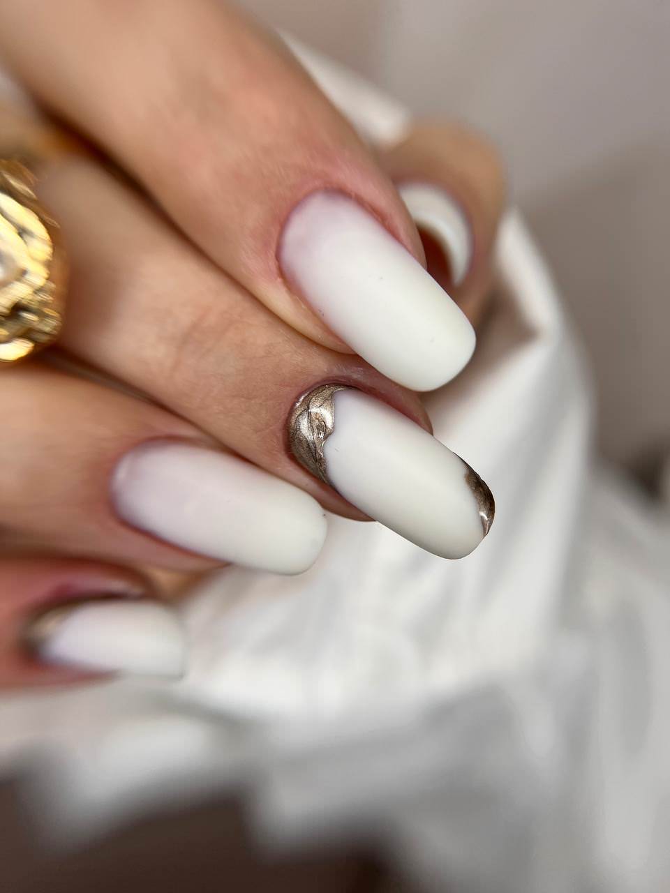 lylly nails manicure 2024 trend