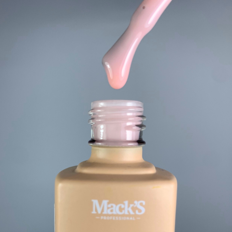 Nude 20 Base Strong 15ml, Mack's